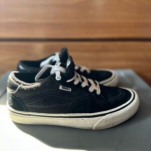 Vans Skateboarding Shoe